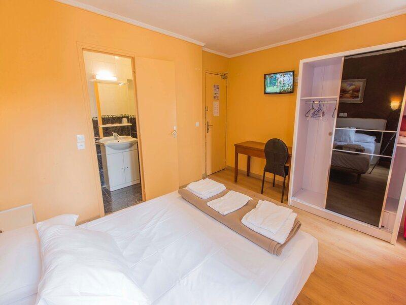 Hipotel Paris Gambetta Republique מראה חיצוני תמונה
